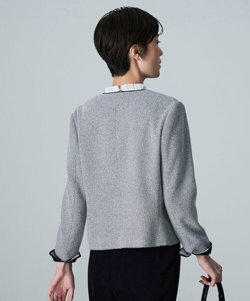 NOLLEY’S（ノーリーズ）の「◇【WEB限定】ラメツイードストレッチクルーネックジャケット（ノーカラージャケット・レディース・ネイビー/グレー系その他・36/40/38）」の20枚目の写真