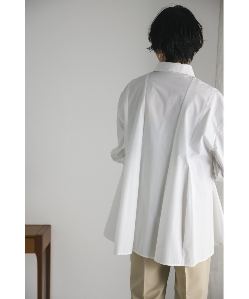 STYLEMIXER（スタイルミキサー）の「タックフレアシャツ（シャツ/ブラウス・レディース・ブラック/ホワイト/サックスブルー・FREE）」の11枚目の写真