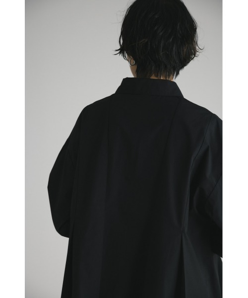 STYLEMIXER（スタイルミキサー）の「タックフレアシャツ（シャツ/ブラウス・レディース・ブラック/ホワイト/サックスブルー・FREE）」の17枚目の写真