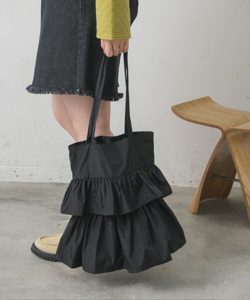 RETRO GIRL（レトロガール）の「フリルトートバッグ（ショルダーバッグ・レディース・ナチュラル/ベージュ/ブラック・ONE SIZE）」の8枚目の写真