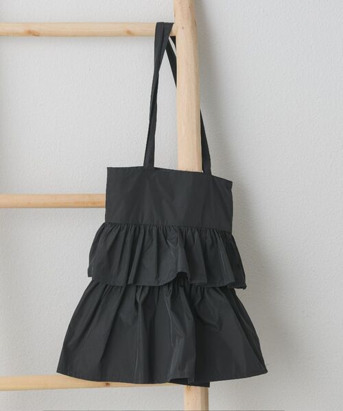 RETRO GIRL（レトロガール）の「フリルトートバッグ（ショルダーバッグ・レディース・ナチュラル/ベージュ/ブラック・ONE SIZE）」の6枚目の写真