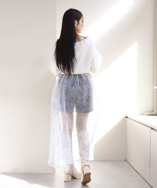 one after another NICE CLAUP(ワンアフターアナザーナイスクラップ)の「オーガンジー重ねスウェット 2023SS(スウェット・レディース・ブラック/オフホワイト/グレー・FREE)」の22枚目の写真