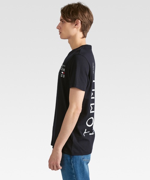 TOMMY HILFIGER（トミーヒルフィガー）の「ブランドラブバックTシャツ（Tシャツ/カットソー・メンズ・グレー/レッド/ホワイト/ネイビー・MEDIUM/SMALL/LARGE/X-LARGE）」の9枚目の写真