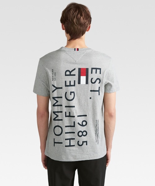 TOMMY HILFIGER（トミーヒルフィガー）の「ブランドラブバックTシャツ（Tシャツ/カットソー・メンズ・グレー/レッド/ホワイト/ネイビー・MEDIUM/SMALL/LARGE/X-LARGE）」の6枚目の写真