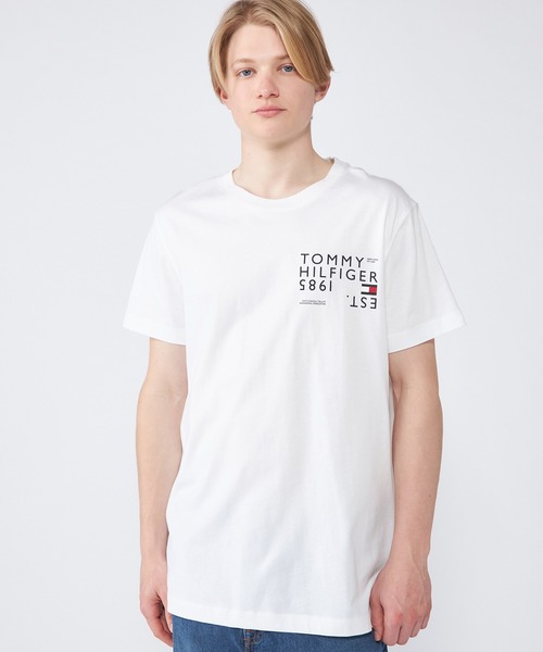 TOMMY HILFIGER（トミーヒルフィガー）の「ブランドラブバックTシャツ（Tシャツ/カットソー・メンズ・グレー/レッド/ホワイト/ネイビー・MEDIUM/SMALL/LARGE/X-LARGE）」の22枚目の写真