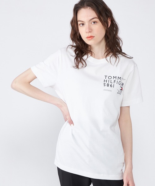 TOMMY HILFIGER（トミーヒルフィガー）の「ブランドラブバックTシャツ（Tシャツ/カットソー・メンズ・グレー/レッド/ホワイト/ネイビー・MEDIUM/SMALL/LARGE/X-LARGE）」の19枚目の写真