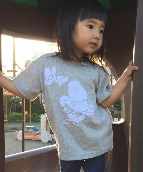 coen(コーエン)の「【coen kids】コーエン別注Disney(ディズニー)MinnieフロッキープリントTシャツ(100~150cm)(Tシャツ/カットソー・キッズ・グレー・120cm/110cm/140cm/150cm/100cm/130cm)」の4枚目の写真