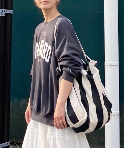 CORNERS(コーナーズ)の「ストライプトートバッグ(トートバッグ・レディース・ブラック/ベージュ/ネイビー/レッド/アイボリー/カーキ/ダークブラック/キャメル・FREE)」の3枚目の写真