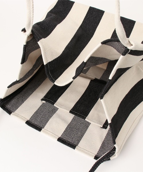 CORNERS(コーナーズ)の「ストライプトートバッグ(トートバッグ・レディース・ブラック/ベージュ/ネイビー/レッド/アイボリー/カーキ/ダークブラック/キャメル・FREE)」の10枚目の写真