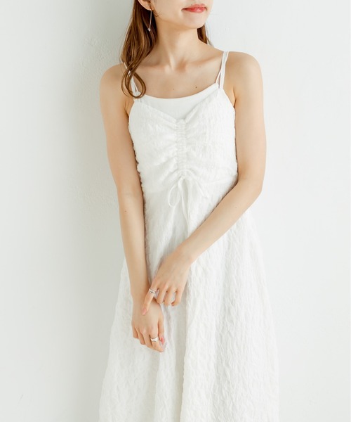 OLIVE des OLIVE(オリーブデオリーブ)の「【WEB限定カラー有】胸クシュキャミワンピース(ワンピース・レディース・サックスブルー/ブラック/オフホワイト/チェック・FREE)」の9枚目の写真