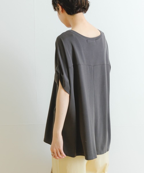 URBAN RESEARCH(アーバンリサーチ)の「Relax drape T-shirts(Tシャツ/カットソー・レディース・オフホワイト/チャコールグレー・FREE)」の22枚目の写真