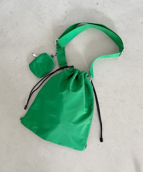 thank U more（サンキューモア）の「マルチポーチ付き【2WAY】エステルショルダーバッグ＆ボディーバッグ（ショルダーバッグ・レディース・アイボリー/ブラック/ブラウン/グリーン・FREE）」の21枚目の写真