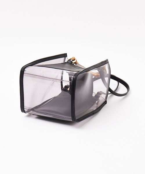 LOWELL things（ロウェル　シングス）の「Lucent/ｸﾘｱﾊﾞｰﾁｶﾙ2WAY（トートバッグ・レディース・ブラウン/ホワイト/ブラック・フリー）」の8枚目の写真