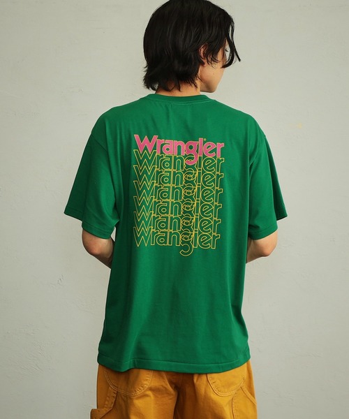 Wrangler（ラングラー）の「Wrangler/ラングラー ロゴポップ 半袖Tシャツ（Tシャツ/カットソー・メンズ・チャコールグレー/チャコール/イエロー/ホワイト系その他/グリーン/ホワイト・X-LARGE/SMALL/LARGE/MEDIUM）」の5枚目の写真