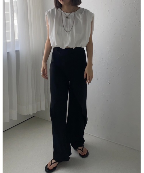 leimn(レイムン)の「パフショルダーコンパクトTシャツ(Tシャツ/カットソー・レディース・ベージュ/ホワイト/ブラック・FREE)」の10枚目の写真