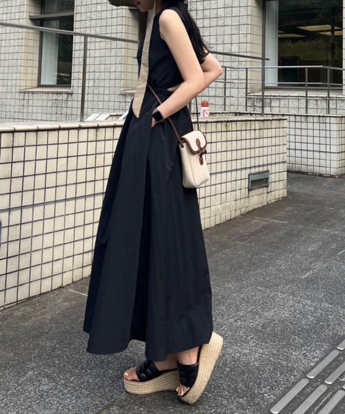 ACYM（アシーム）の「Back open nylon ワンピース（ワンピース）」 - WEAR