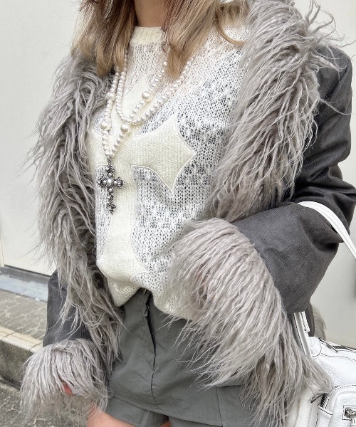 ROSEN KREUZ（ローゼンクロイツ）の「韓国ファッション Rosen Kreuz ローゼンクロイツ pearl cross 2 necklace パール クロス ネックレス 十字架ネックレス パールネックレス ストリートファッション（ネックレス・メンズ・ホワイト/ブラック・ONE SIZE）」の4枚目の写真