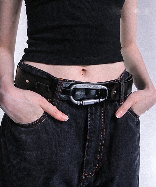 ROOPTOKYO(ループトウキョウ)の「カラビナバックルベルト(ベルト・レディース・ブラック・FREE)」の8枚目の写真