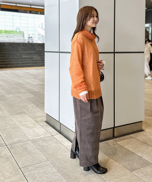 COMMRE（コムル）の「【COMMRE / コムル】シアモヘタートル（ニット/セーター・レディース・モスグリーン/ホワイト/オレンジ・FREE）」の4枚目の写真