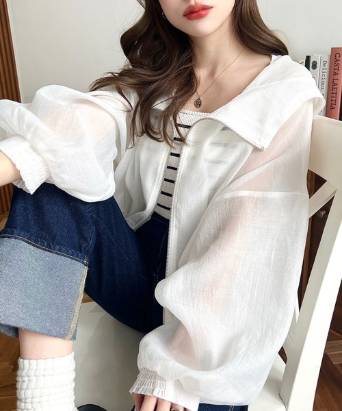 moment+（モーメントプラス）の「シアーフードボリュームスリーブマウンテンパーカー（マウンテンパーカー・レディース・アイボリー/グレイッシュベージュ/ブラック/ピンク・M）」の9枚目の写真