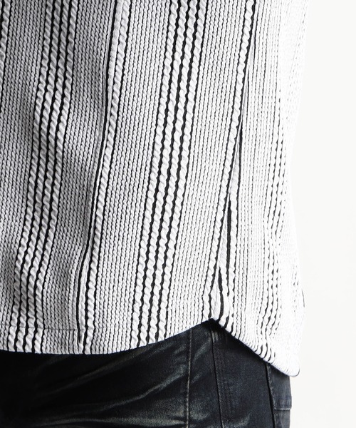 HIDEAWAYS NICOLE（ハイダウェイニコル）の「ブリスターストライプイタリアンカラーシャツ（シャツ/ブラウス・メンズ・ホワイト×ブラック/ブラック×ホワイト/オフホワイト・LARGE/MEDIUM/X-LARGE）」の13枚目の写真