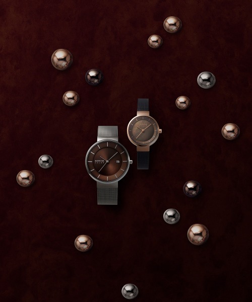 BERING(ベーリング)の「BERING/ベーリング ユニセックスウォッチ ペアコレクション スカンジナビアンソーラー14639-375-J(ブラウン×グレー)/ 14627-265-J(ブラウン×ブラウン)(アナログ腕時計・メンズ・ブラウン系その他/ブラウン・MEDIUM/SMALL)」の4枚目の写真