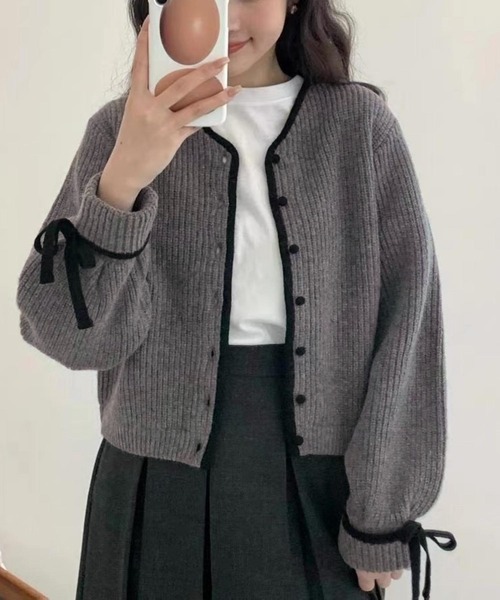 MAISON DE THERESE(メゾン ド テレーズ)の「配色パイピングニットカーディガン リボン袖(カーディガン/ボレロ・レディース・グレー/モカ/アイボリー・FREE)」の2枚目の写真