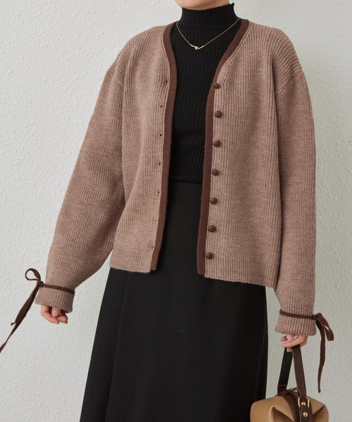 MAISON DE THERESE(メゾン ド テレーズ)の「配色パイピングニットカーディガン リボン袖(カーディガン/ボレロ・レディース・グレー/モカ/アイボリー・FREE)」の3枚目の写真