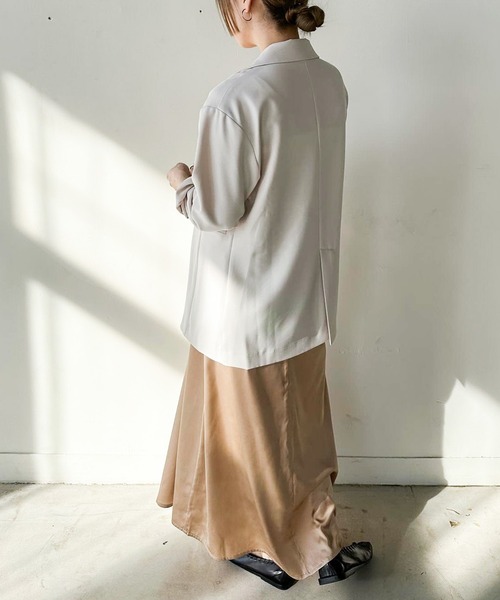 select MOCA by son（セレクトモカバイソン）の「サテンナローロングスカート（スカート・レディース・ベージュ/ダークグレー/アイボリー・SMALL/LARGE/MEDIUM）」の11枚目の写真