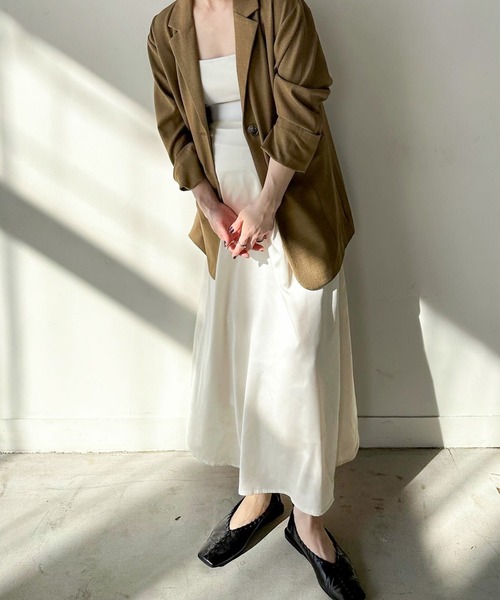 select MOCA by son（セレクトモカバイソン）の「サテンナローロングスカート（スカート・レディース・ベージュ/ダークグレー/アイボリー・SMALL/LARGE/MEDIUM）」の8枚目の写真