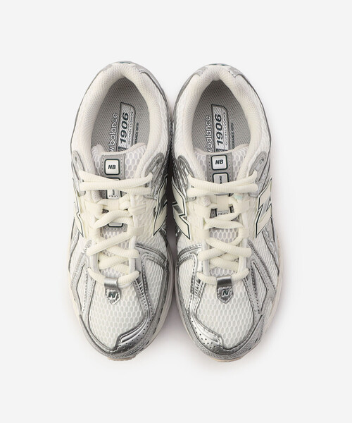 NEW BALANCE(ニューバランス)の「New Balance | M1906R WOMEN(スニーカー・レディース・ホワイト系その他・24.5/24/23/23.5)」の6枚目の写真