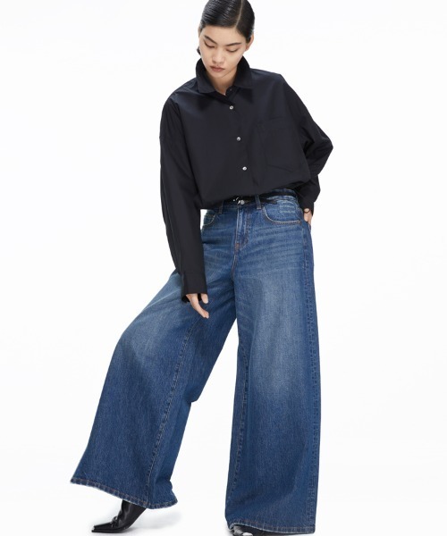 JNBY(ジェーエヌビーワイ)の「Oversized Drawstring Cotton Cropped Shirt(シャツ/ブラウス・レディース・ブラック/ホワイト/グリーン・34/36/38)」の21枚目の写真