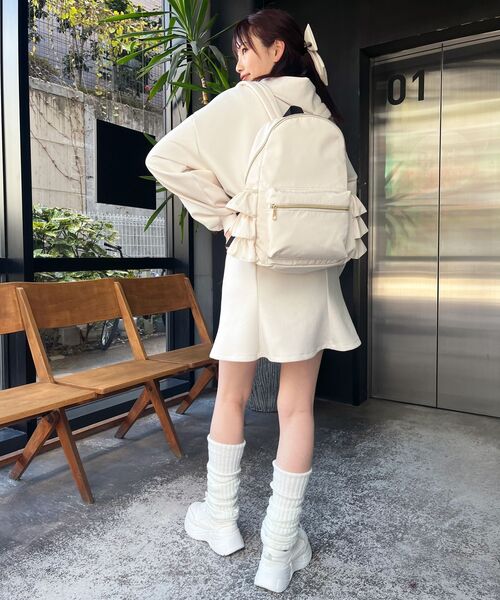 MAJESTIC LEGON（マジェスティックレゴン）の「サイドフリルリュック（バックパック/リュック・レディース・ブラック/アイボリー/ライトグレー/ピンク・FREE）」の18枚目の写真