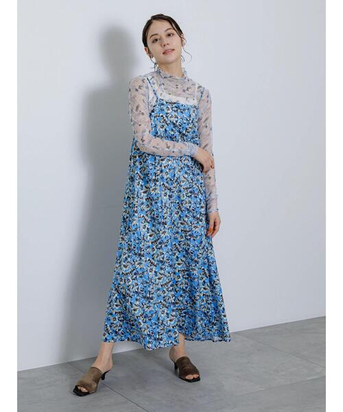 Te chichi（テチチ）の「【Atelier Bloom】フラワープリントキャミワンピース（ワンピース・レディース・ブルー・F）」の3枚目の写真