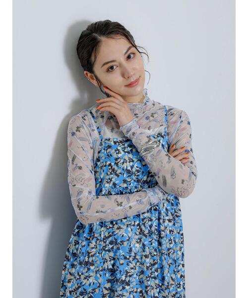 Te chichi（テチチ）の「【Atelier Bloom】フラワープリントキャミワンピース（ワンピース・レディース・ブルー・F）」の8枚目の写真