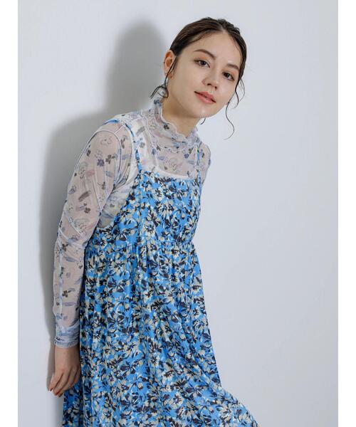 Te chichi（テチチ）の「【Atelier Bloom】フラワープリントキャミワンピース（ワンピース・レディース・ブルー・F）」の9枚目の写真