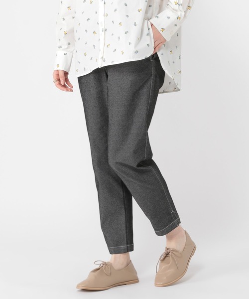 studio CLIP（スタディオクリップ）の「【スッキリ春らくパンツ】サブリナパンツ[プラスサイズあり]（その他パンツ・レディース・キャメル/オフホワイト/グレー/カーキ/ブラック/ネイビー・MEDIUM/SMALL/XXX-LARGE/XX-LARGE/X-LARGE/LARGE）」の20枚目の写真