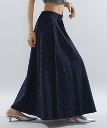 フロントタックロングスカート