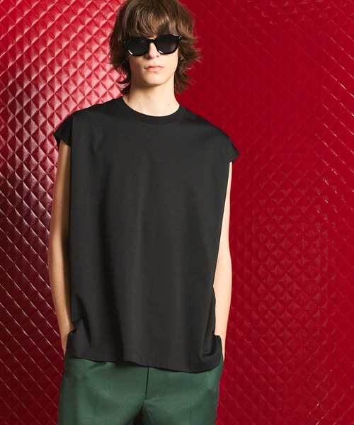 MAISON SPECIAL(メゾンスペシャル)の「《UNISEX》Smashing Light Punch Prime-Over Sleeveless T-Shirt/スマッシングライトパンチプライムオーバースリーブレスTシャツ【MAISON SPECIAL/メゾンスペシャル】(Tシャツ/カットソー・メンズ・ベージュ/ホワイト/グレー/ブラック・0/1/2)」の2枚目の写真