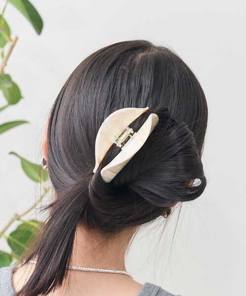 FREAK'S STORE(フリークスストア)の「ニュアンスヘアクリップ(バレッタ/ヘアクリップ・レディース・ナチュラル・ONE SIZE)」の4枚目の写真