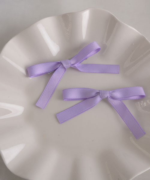 TONE SELECT GOODS(トーンセレクトグッズ)の「【float】パステルカラー リボン ヘアクリップ【2個セット/8色展開】(ヘアピン・レディース・ブルー/オフホワイト/ブラック/ピンク/グリーン/パープル/イエロー/レッド・FREE)」の5枚目の写真