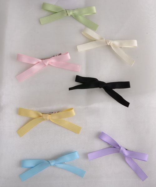 TONE SELECT GOODS(トーンセレクトグッズ)の「【float】パステルカラー リボン ヘアクリップ【2個セット/8色展開】(ヘアピン・レディース・ブルー/オフホワイト/ブラック/ピンク/グリーン/パープル/イエロー/レッド・FREE)」の18枚目の写真