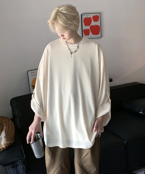 FVLMEN(フルメン)の「【FVLMEN】pleats stripe buckle design rollup halfsleeve tee/プリーツ ストライプ バックル デザイン ロールアップ ハーフスリーブ T(Tシャツ/カットソー・メンズ・グレー/ブラウン/ブラック/アイボリー・X-LARGE/LARGE/MEDIUM)」の7枚目の写真