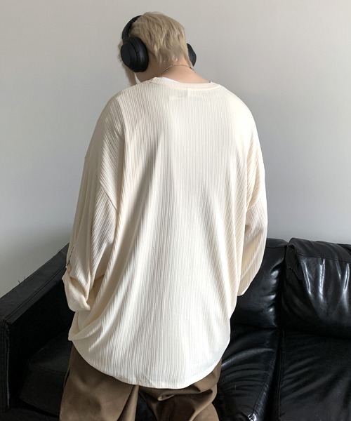 FVLMEN(フルメン)の「【FVLMEN】pleats stripe buckle design rollup halfsleeve tee/プリーツ ストライプ バックル デザイン ロールアップ ハーフスリーブ T(Tシャツ/カットソー・メンズ・グレー/ブラウン/ブラック/アイボリー・X-LARGE/LARGE/MEDIUM)」の13枚目の写真