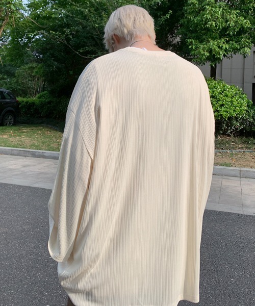 FVLMEN(フルメン)の「【FVLMEN】pleats stripe buckle design rollup halfsleeve tee/プリーツ ストライプ バックル デザイン ロールアップ ハーフスリーブ T(Tシャツ/カットソー・メンズ・グレー/ブラウン/ブラック/アイボリー・X-LARGE/LARGE/MEDIUM)」の17枚目の写真