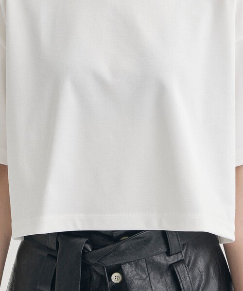 STUDIOUS(ステュディオス)の「【STUDIOUS/ステュディオス】ラグジュアリーコットンTEE(Tシャツ/カットソー・レディース・ブラック/ホワイト・FREE)」の21枚目の写真