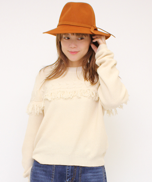 mystic（ミスティック）の「【mystic】フリンジ切替KNITプルオーバー（ニット/セーター・レディース・アイボリー/ブラック/チャコールグレー/キャメル/レンガ・ﾌﾘ-）」の2枚目の写真
