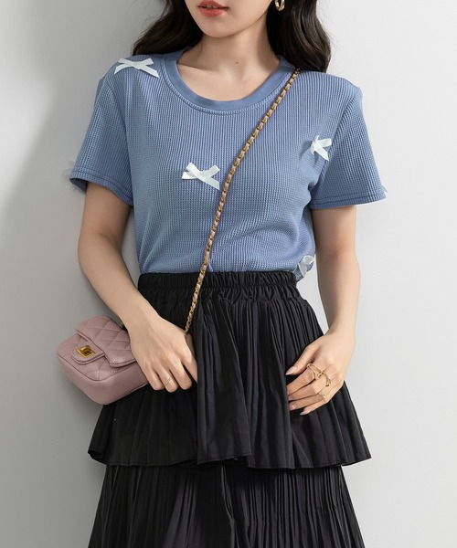 DAY CLOSET（デイ クローゼット）の「レディース 半袖リボンワッフルクロップドTシャツ（Tシャツ/カットソー・レディース・アイボリー/ブラック/ブルー/グレー・FREE）」の12枚目の写真