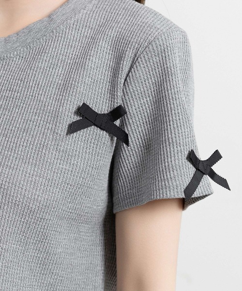 DAY CLOSET（デイ クローゼット）の「レディース 半袖リボンワッフルクロップドTシャツ（Tシャツ/カットソー・レディース・アイボリー/ブラック/ブルー/グレー・FREE）」の7枚目の写真