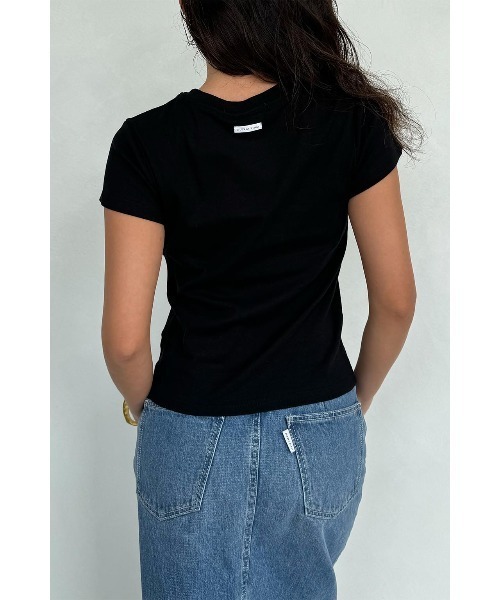 ALEXIA STAM（アリシアスタン）の「MELTING HOT Tee /デザインチビTee（Tシャツ/カットソー・レディース・ホワイト/グレー/ブラック・FREE）」の7枚目の写真